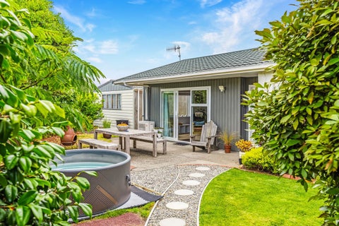 257A Manly Street,  Paraparaumu Beach, Paraparaumu