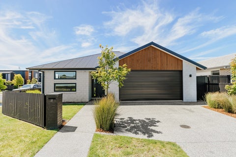 11 Empire Crescent, Papamoa, Papamoa