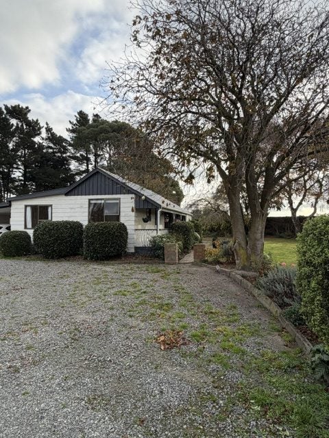 347 Lake Road South, Leeston