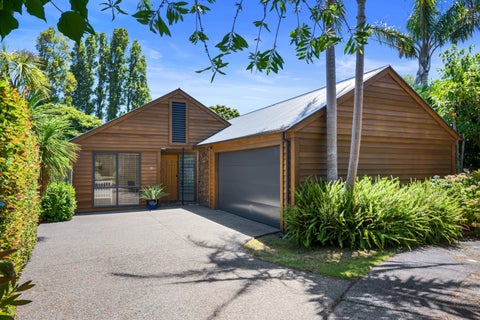 1/13 Trafalgar Road, Milford, Auckland