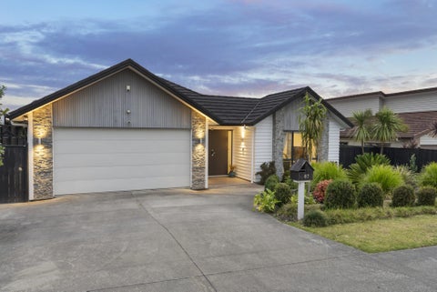 67 Seventh View Avenue, Beachlands, Auckland