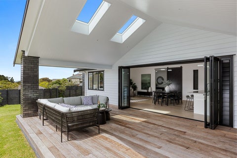 4 Grovenor Drive, Orewa, Orewa