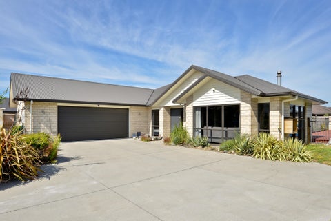 15 Mosslea Court, Rototuna North, Hamilton