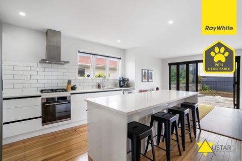 6 Te Kanawa Crescent, Henderson, Auckland