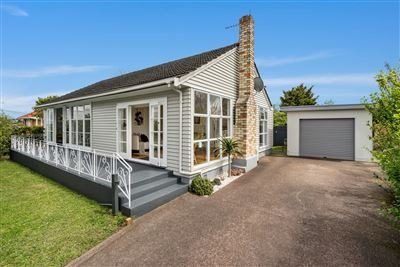 2/104 Coronation Road, Hillcrest, Auckland