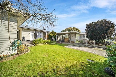13 Humphreys Place, Mangere, Auckland
