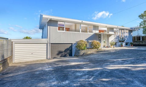 32 Lynbrooke Avenue, Blockhouse Bay, Auckland