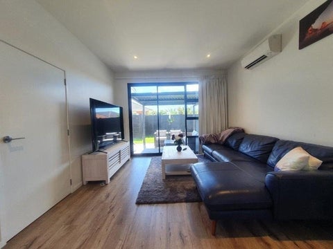22 Tapuwae Way, Mangere Bridge, Auckland