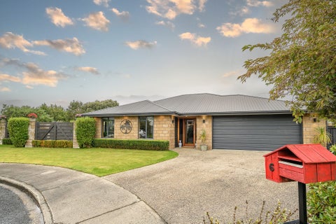 6 Robina Place, Gore, Gore