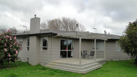 64 Kaimanawa Street, Kelvin Grove, Palmerston North