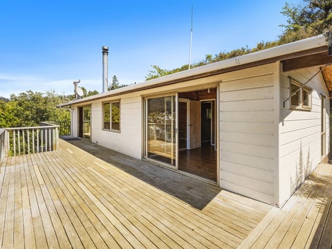 49 Logie Street, Stokes Valley, Lower Hutt