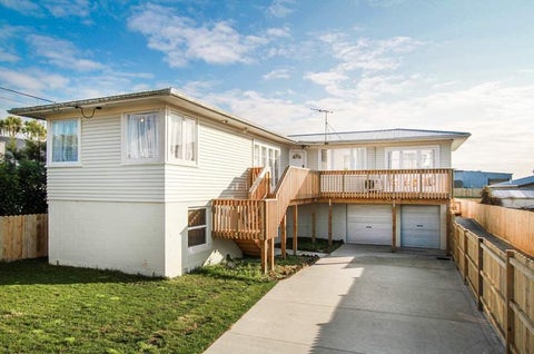 20 Woodford Avenue, Henderson, Auckland