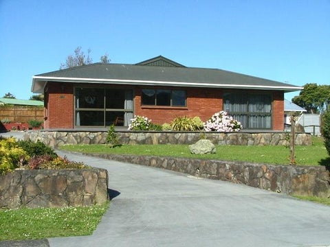73 Kon Tiki Road, Whiritoa, Waihi