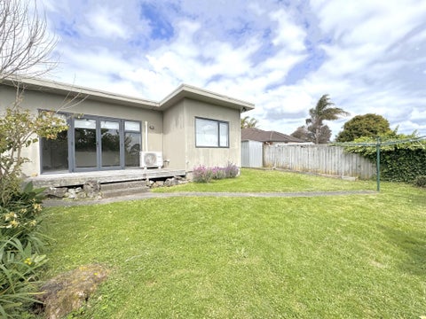 15 Ozich Avenue, Te Atatu South, Auckland