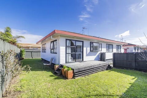 13A Youngs Road, Papakura, Papakura