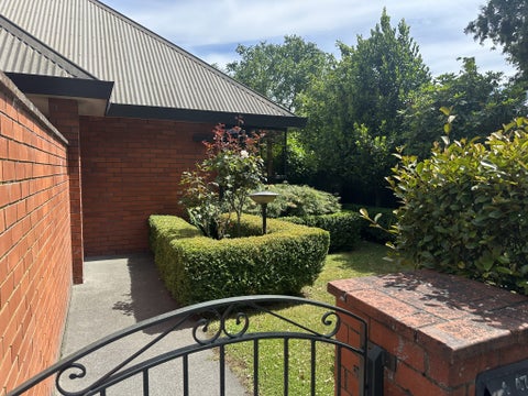 1/47 Oak Grove, Ashburton, Ashburton