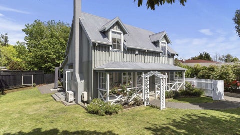 1 Tington Avenue, Wattle Downs, Auckland