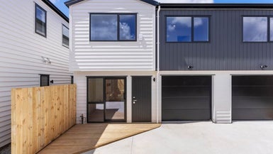 8C Devonshire Road, Unsworth Heights, Auckland