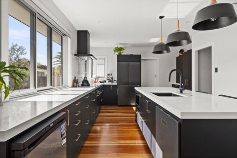 1A CASSINO Crescent, ONEKAWA, NAPIER