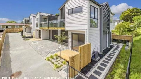 12D Scarlet Drive, Ranui, Auckland