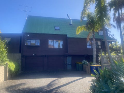 44 Redwing Street, Browns Bay, Auckland