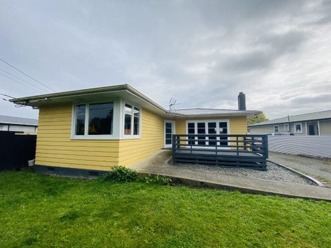 11 River Road, Masterton