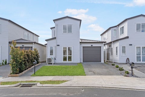 57 Divide Loop, Takanini, Auckland