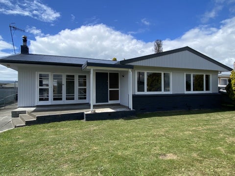 16 Oldham Avenue, Onekawa, Napier
