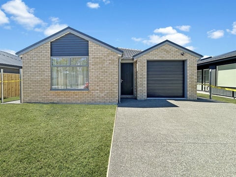 28 Crossley Avenue, Woodend, Woodend