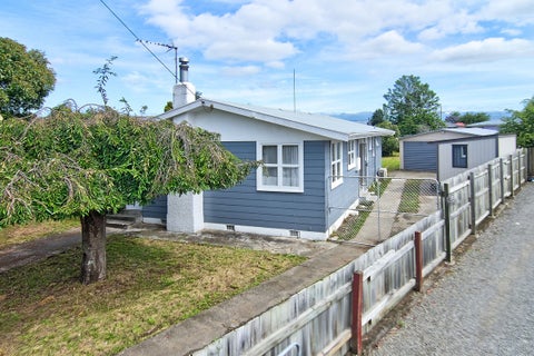 63 River Road, Masterton