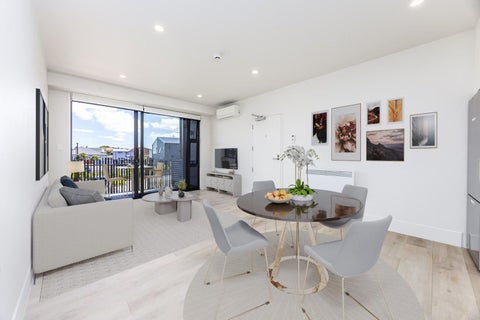 201/4 Range View Road, Mount Albert, Auckland