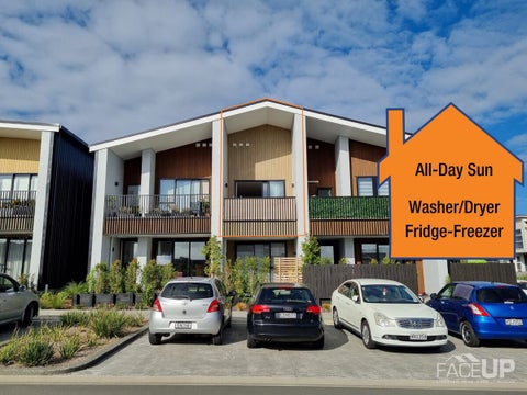 5/3 Genevieve Lane, Hobsonville, Auckland