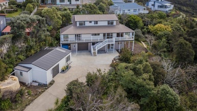 100 Centennial Drive, Whitianga