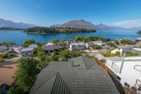 9 THE TERRACE, Queenstown, QUEENSTOWN