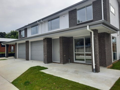 2/1 Acorn Street, Royal Oak, Auckland