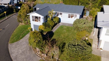 10 Chorley Grove, Churton Park, Wellington