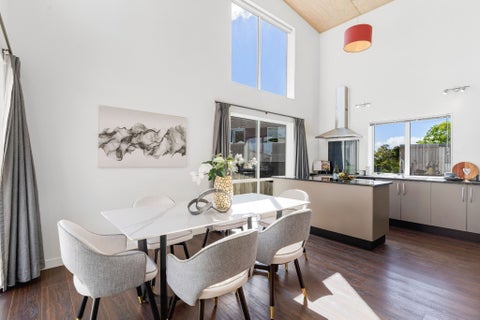 561B Glenfield Road, Glenfield, Auckland