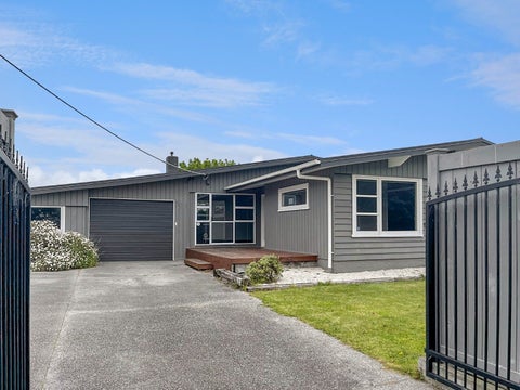 30 Slacks Road, Awapuni, Palmerston North
