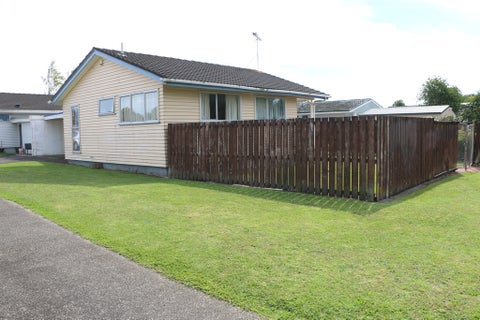 8 Huia Street, Waiuku, Waiuku