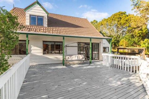 2/73 Oaktree Avenue, Browns Bay, Auckland