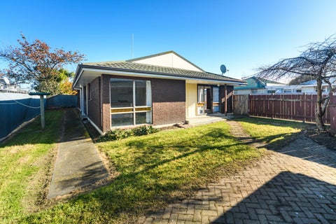 19 Westmere Place, Takaro, Palmerston North