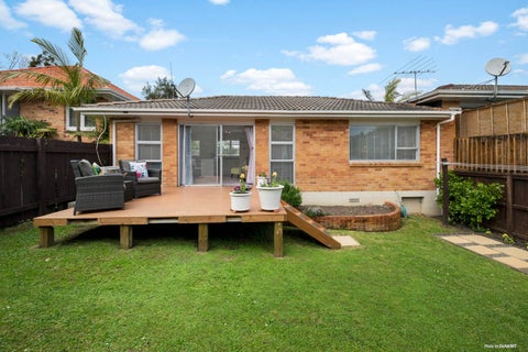 2/126 Nile Road, Milford, Auckland