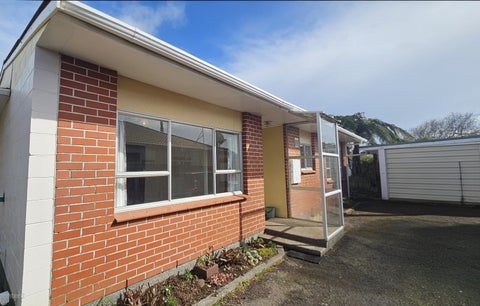 4/147 Lemon Street, Strandon, New Plymouth