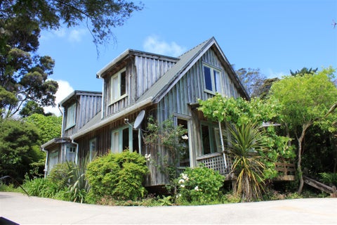 8 Oxford Terrace, Coromandel, Coromandel