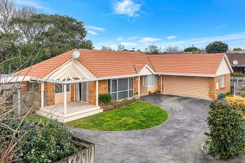 10 Maurice Borich Place, Henderson, Waitakere
