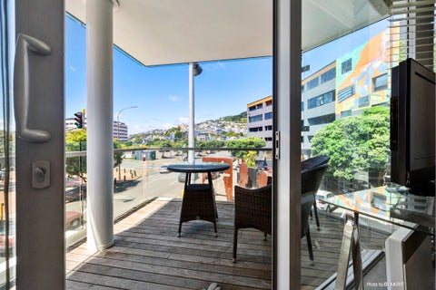 1F/82 Cable Street, Te Aro, Wellington