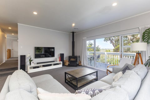 2/59 Jaemont Avenue, Te Atatū South, Auckland