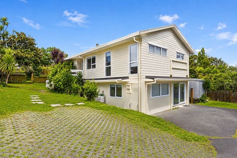 115 Athena Drive, Totara Vale, Auckland