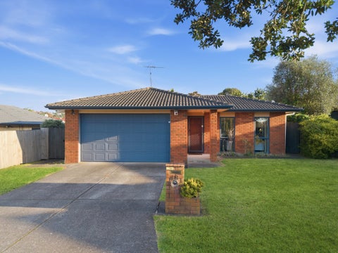 18 Sambrooke Crescent, Flat Bush, Auckland