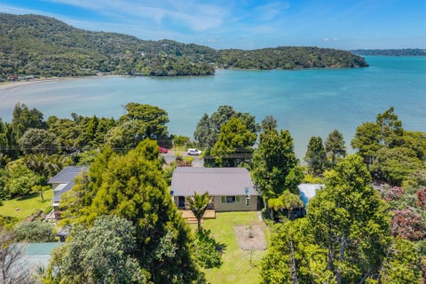 1270 Huia Road, Huia, Auckland